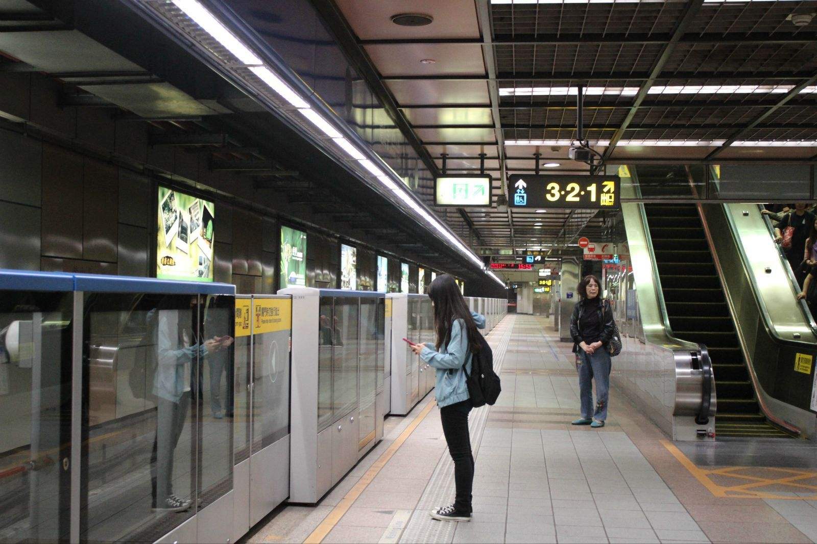 地鐵公交等公共場合空氣污染突出，市民盼望杭州室內(nèi)空氣檢測機(jī)構(gòu)進(jìn)行檢測