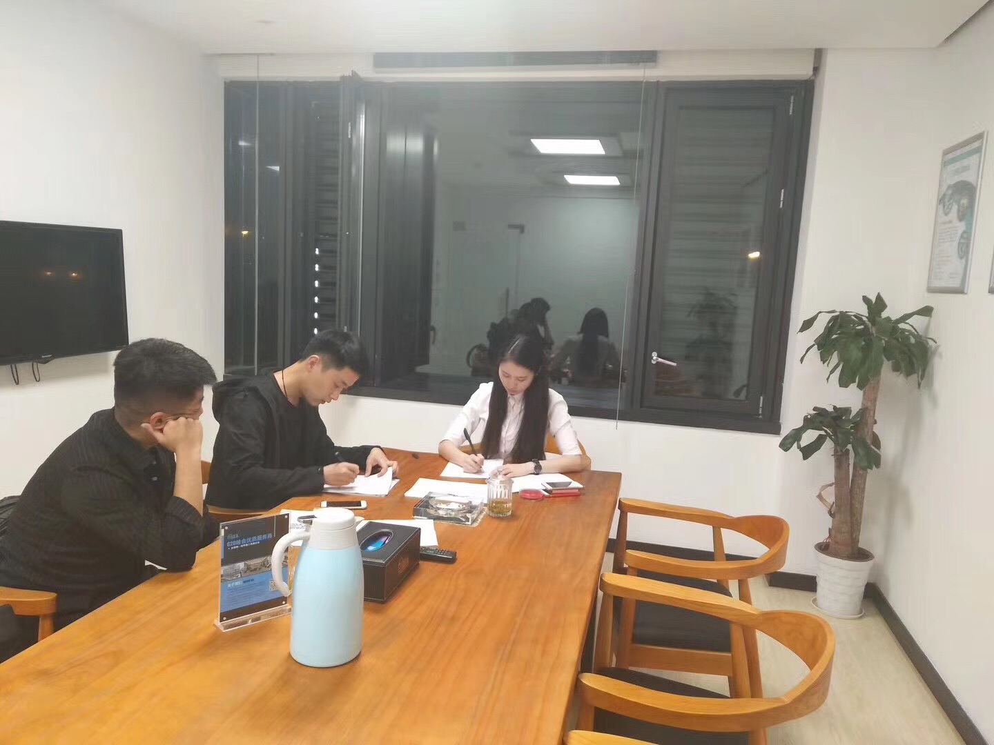 熱烈祝賀馬總、張總簽約創(chuàng)綠家亳州縣級代理！