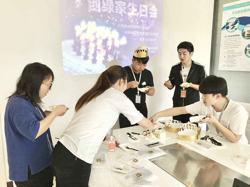 【10月生日會】我們的創(chuàng)綠家溫暖、開心，還有傳承！