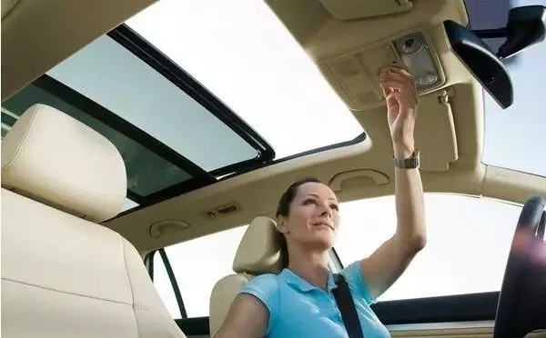 謹慎車內“無影殺手”，趕快進行車內甲醛治理！