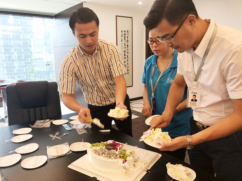 【7月生日會】喂——請問你是在網(wǎng)紅公司上班嗎？