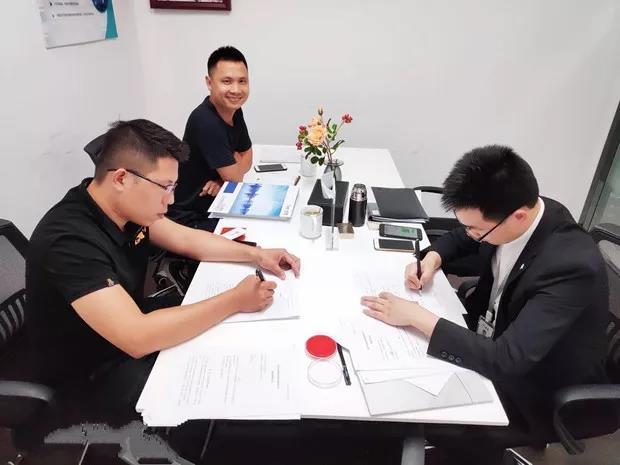 熱烈祝賀王總簽約創(chuàng)綠家?？谑袇^(qū)級代理!