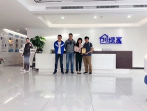 熱烈祝賀何總團(tuán)隊(duì)簽約創(chuàng)綠家佛山市區(qū)級代理！