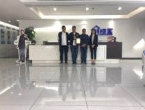 熱烈祝賀陳總、徐總、王總簽約創(chuàng)綠家杭州市區(qū)級代理！